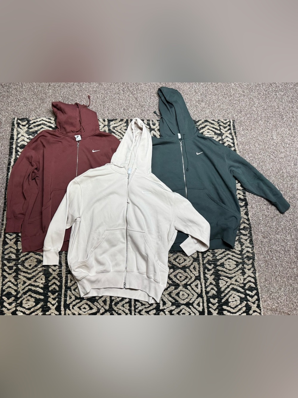 Nike Sportswear Phoenix
Fleece

Women's Oversized Full-Zip
Hoodie